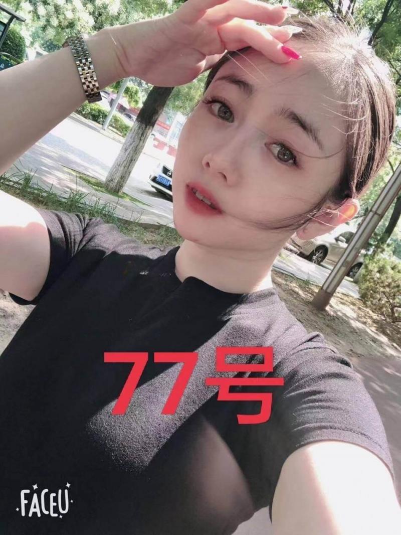 西青区芥园西道德雅家园底商悦龙